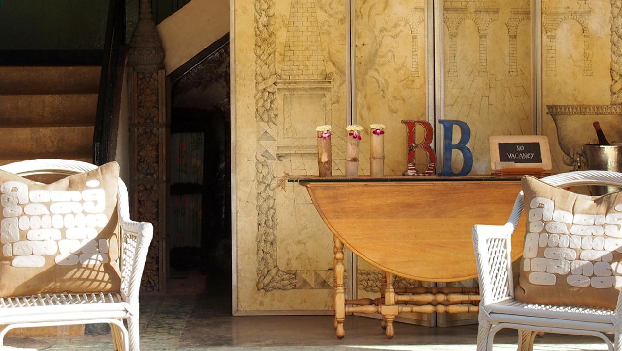 Bric-A-Brac Hotel Battambang Eksteriør billede