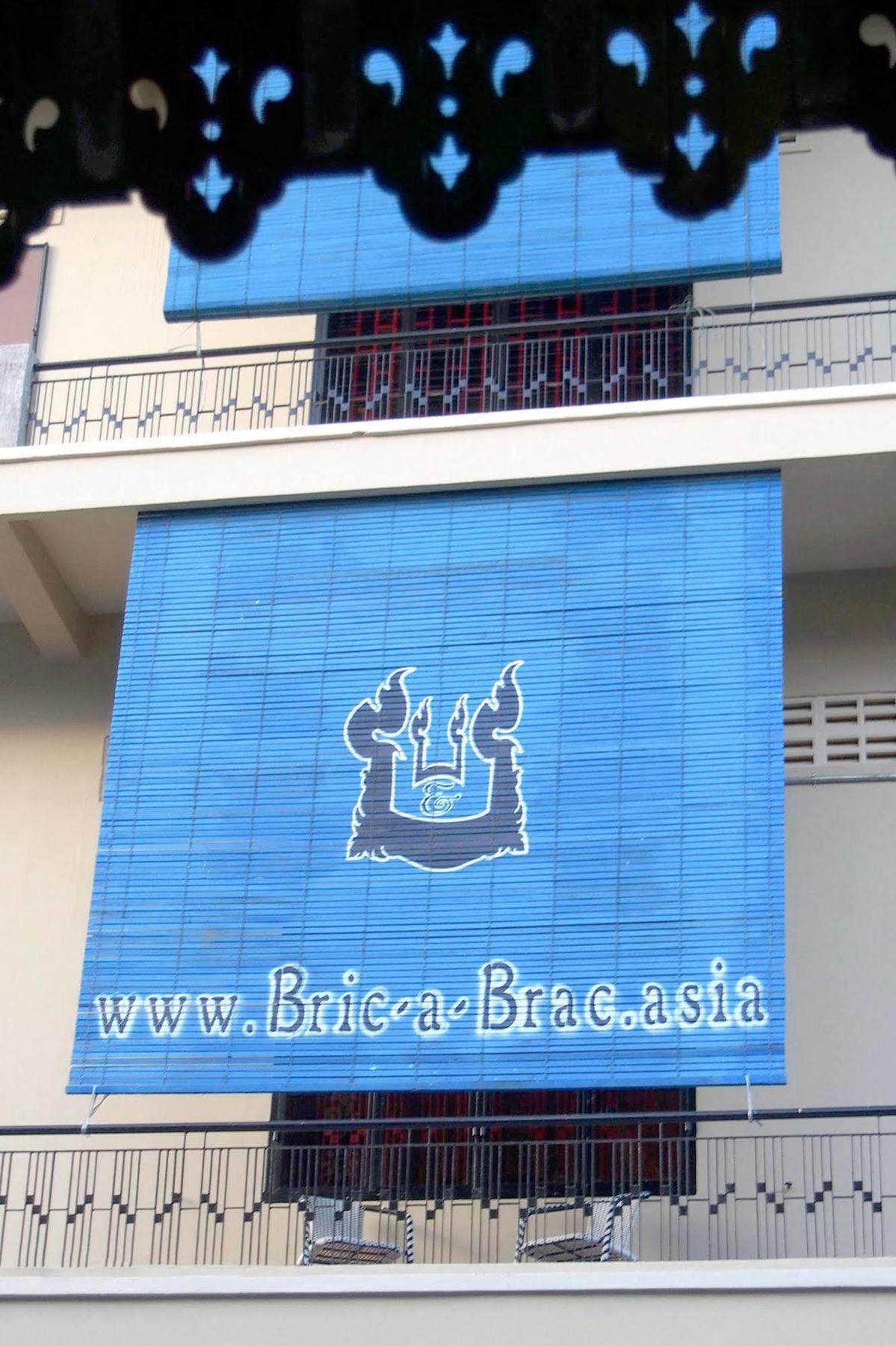 Bric-A-Brac Hotel Battambang Eksteriør billede